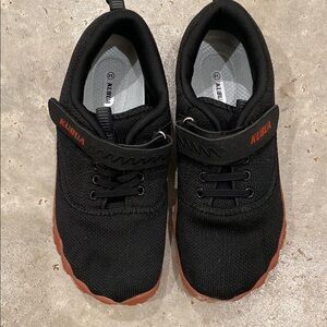 Boys Kubua Black and Red Sneakers